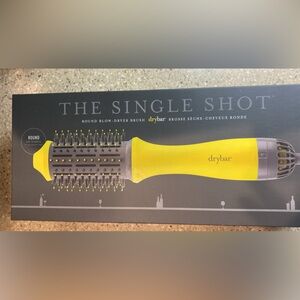 Drybar Single Shot blow-dryer brush